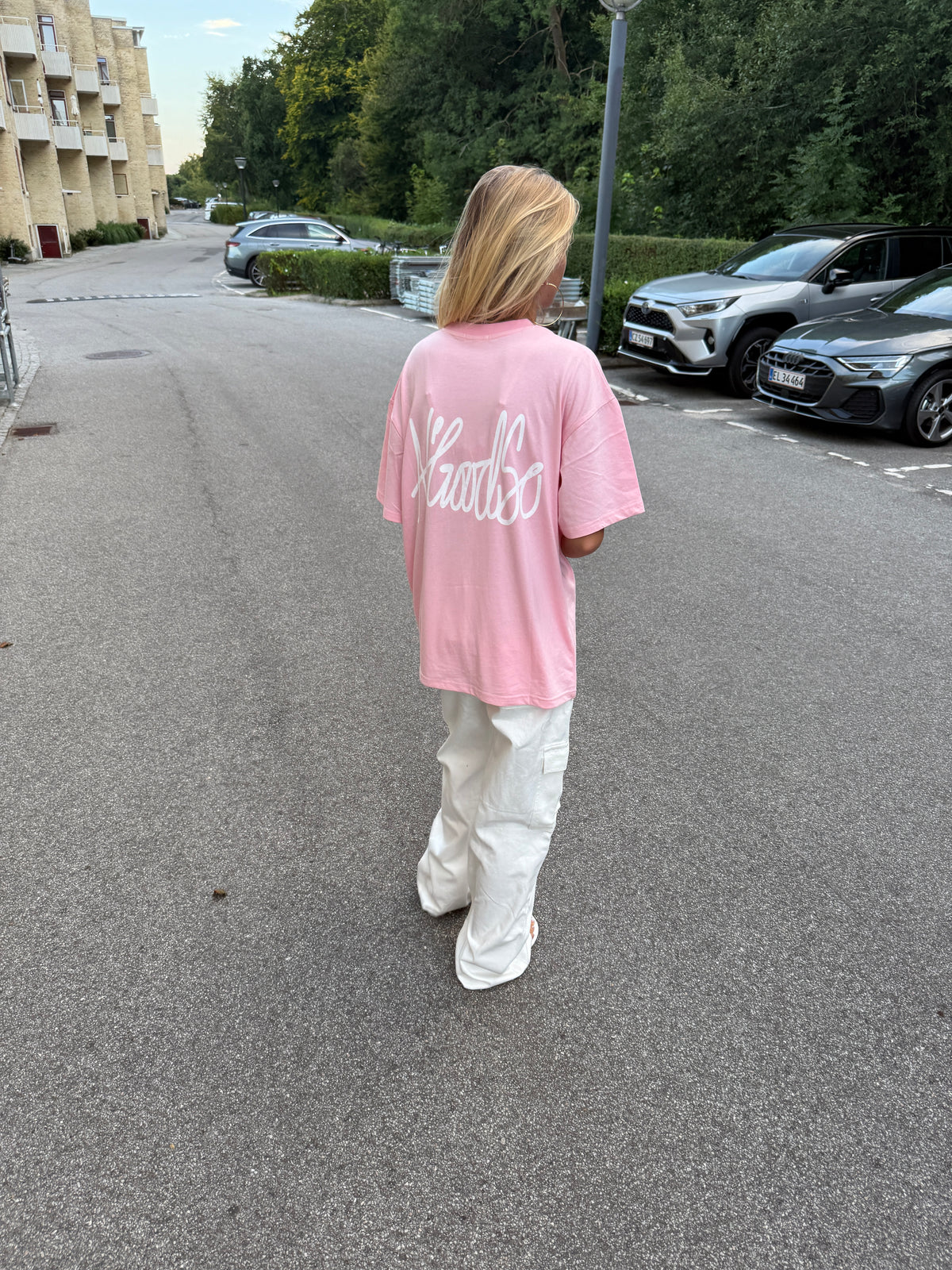 Pink graffiti t-shirt