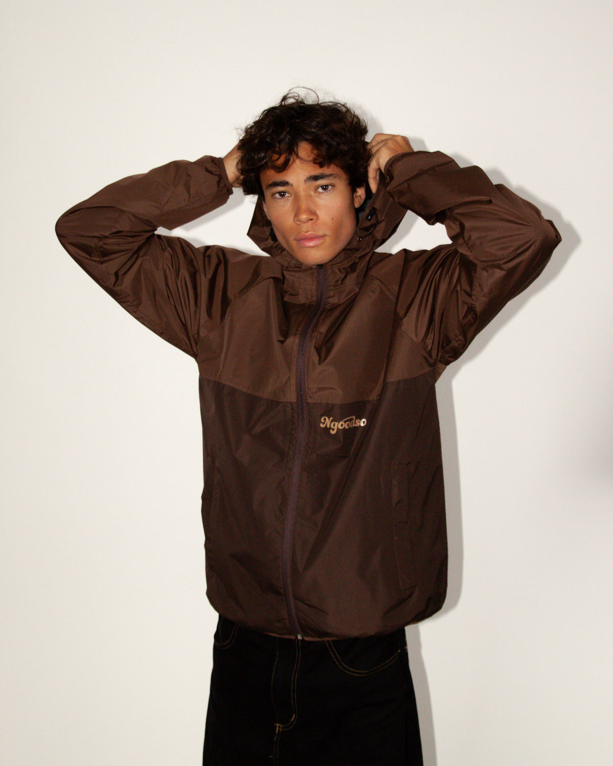 STRIBET VINDJAKKE BRUN