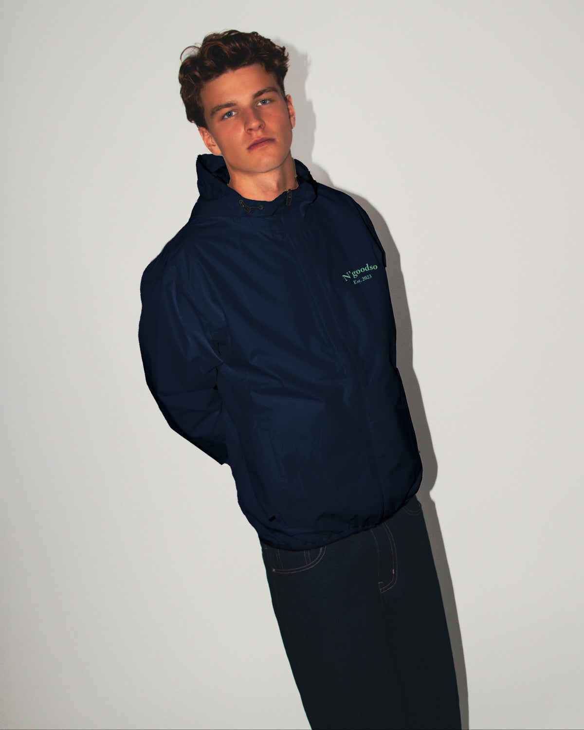 NAVY WINDBREAKER