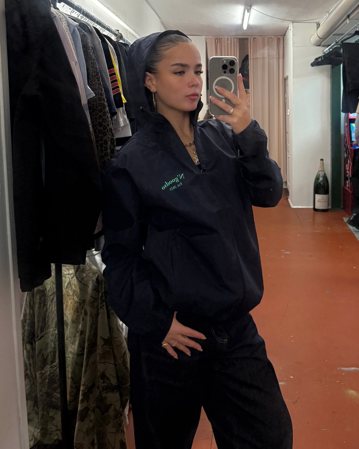 NAVY WINDBREAKER